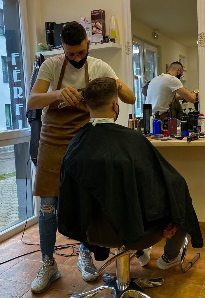 A képhez tartozó alt jellemző üres; 131442543_2405138212943633_8585551896116276929_o-703x1024.jpg a fájlnév